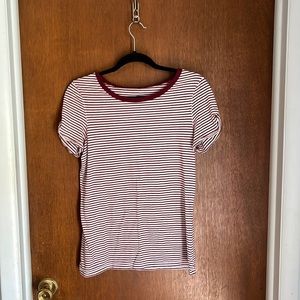 American Eagle tshirt